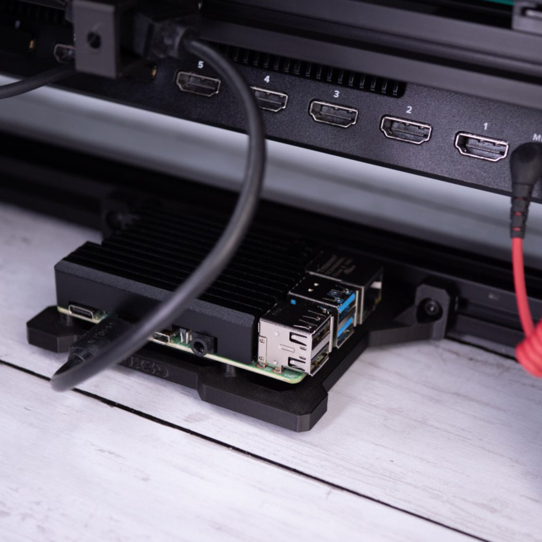 Pro Streamer SSD Holder for SanDisk Extreme Portable SSD – PepperTech  Digital